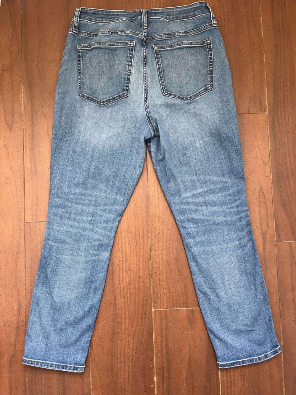 Women’s J.Crew Curvy Vintage Slim Straight Medium Wash Denim Jeans – Size 31 - Picture 6 of 15
